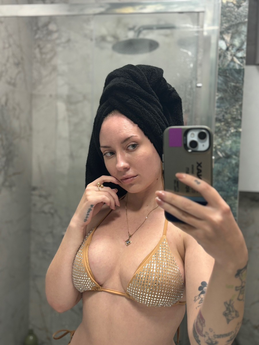 Nude girl KateV in Bandar Lampung