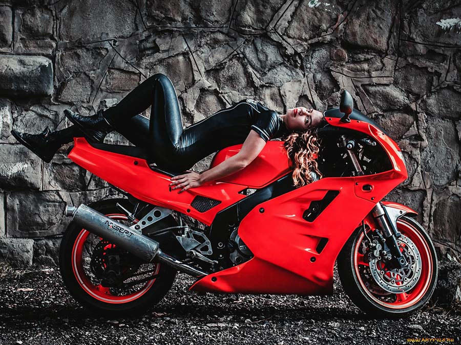 Beautiful girl Beautiful girls and motorcycles in Bandar Lampung