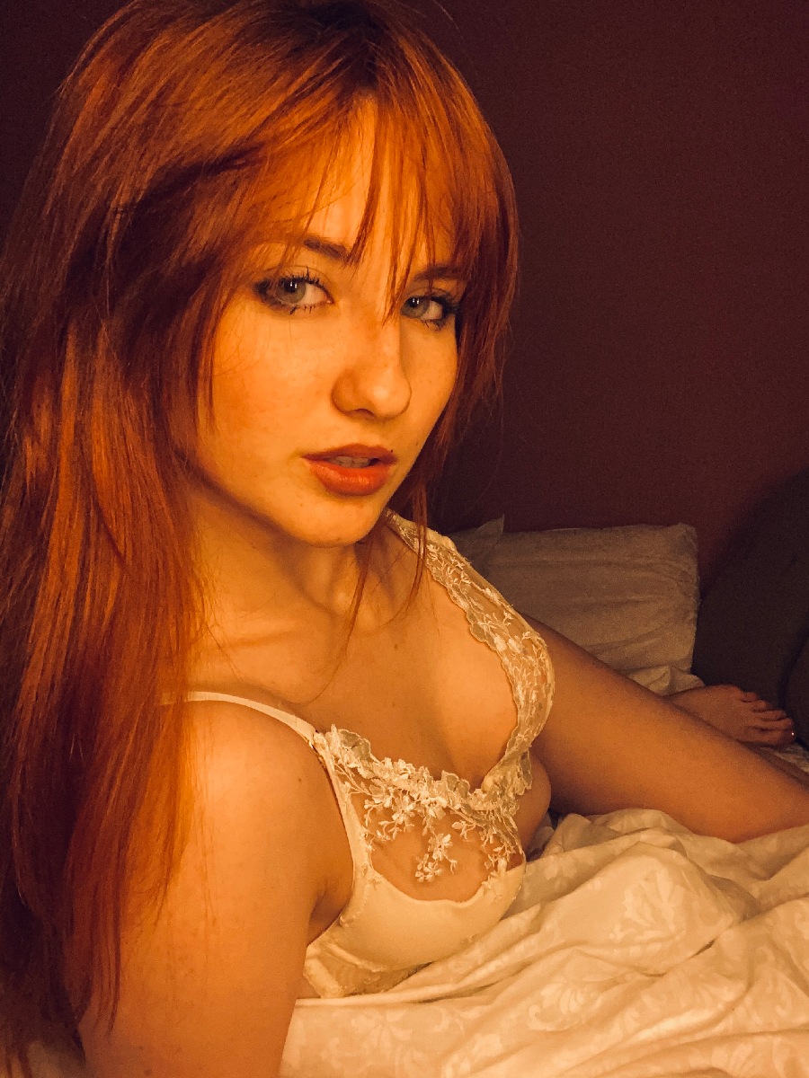 A playful frame from Nata — online in Bandar Lampung